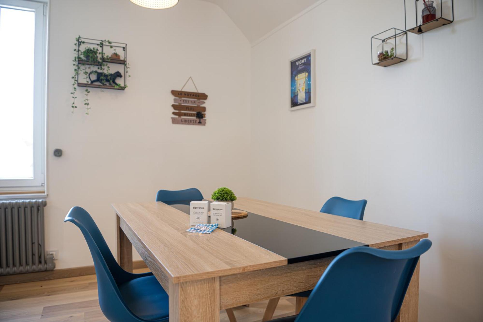 La Belle Rive Du Voyageur Apartment Bellerive-sur-Allier Ngoại thất bức ảnh